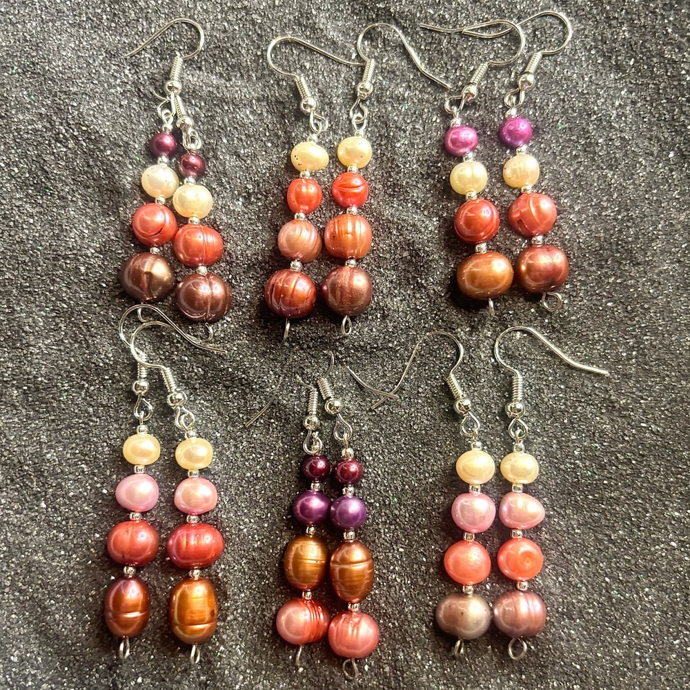 “Armand Divine” - “I LOVE ME” Forever Dangly Earrings! 💎✨ SEE DETAILS‼️ - Picture 2 of 2